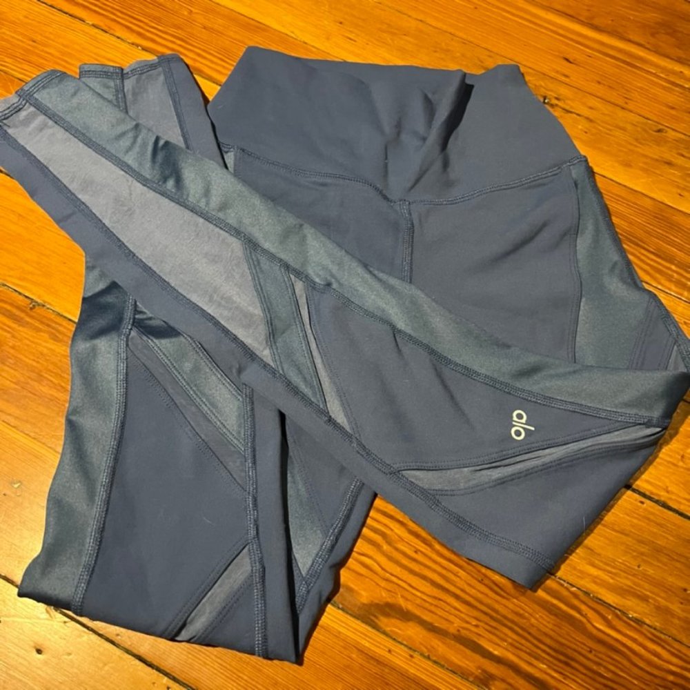 ALO YOGA PIC LEGGINGS BLUE MESH FULL LENGTH SIZE XS